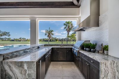 Outdoor Kitchen Construction in Summerville, SC